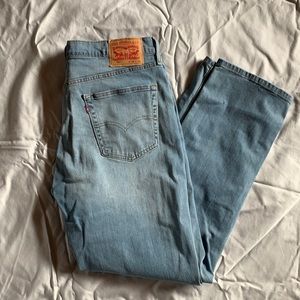 Levi’s 541 athletic fit straight leg jeans 36 x 34